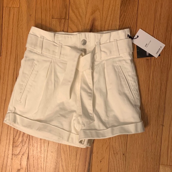 white jean shorts forever 21